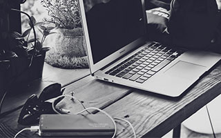 S赛官网-热火正认真考虑得到哈登 希罗加入交易在所难免？