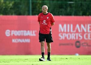 观看入口-阿莱格里：选择米兰是因为我热爱这支球队，我们想要重返欧冠