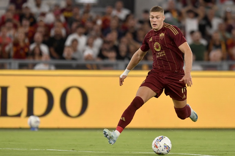 LOL总决赛直播-记者：多夫比克&amp;希门尼斯互换租借交易取得进展，含买断选项